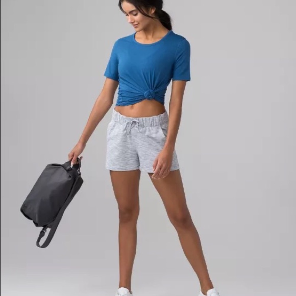 On the fly 2.5” lululemon shorts